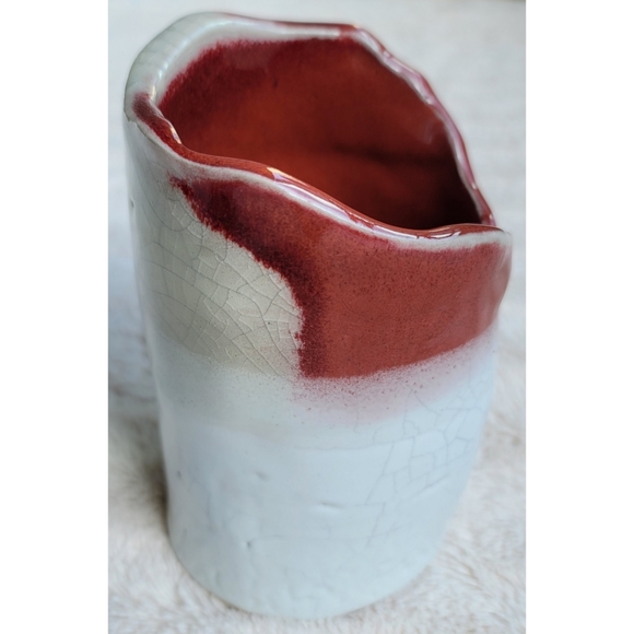 Red and white handmade pottery piece - Picture 7 of 16